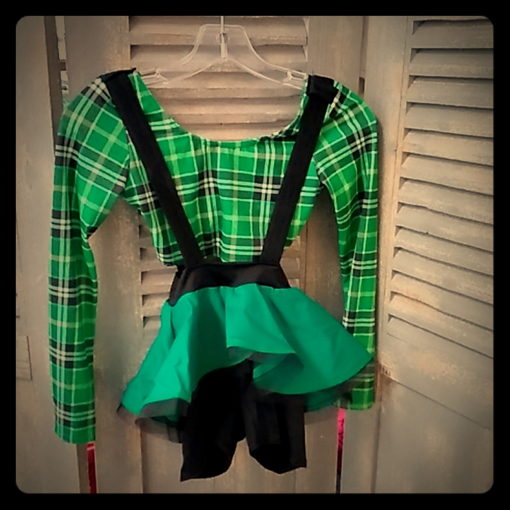 Kelle CM `Girl on Fire'8198 Plaid Schoolgirl Geek